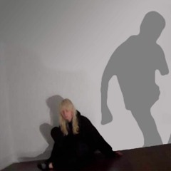 Laura Les - Haunted No Chapadao