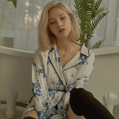 Anh Đếch Cần Gì Nhiều Ngoài Em Remix