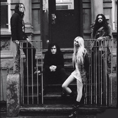 The Pretty Reckless - Heart