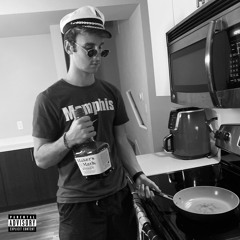 STANDIN N THA KITCHEN (ft. Yg Kayboe)