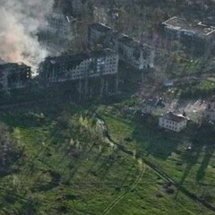 В Бахмуте цветут цветы - русский рок