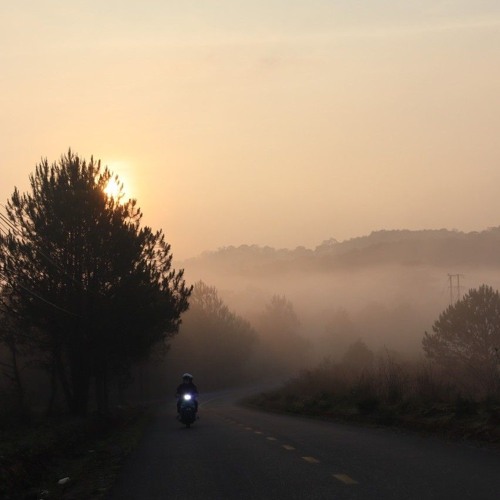 y2mate.com - Người Ta Remix  Chẳng Thể Nào Bằng Được Người Mà Trái Tim Của Anh Đã Chọn Remix Hot Tik