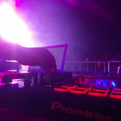 To Boladao Sou Menor Teteu X Bunda No Calcanhar ( Dj Renan Ferreira )