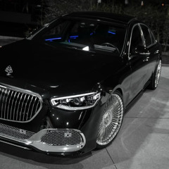 sürtüğü bindirdim maybacha