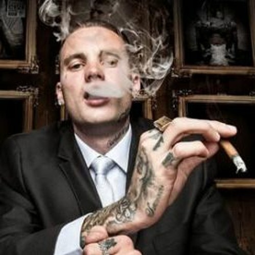 Kerser - Famous