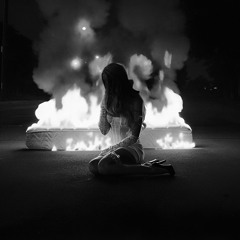 Yzenia - Let It Burn (Prod. CURE97)