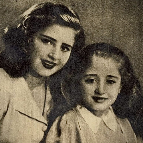 ‎⁨عيناه البّنُ على سُكّر⁩