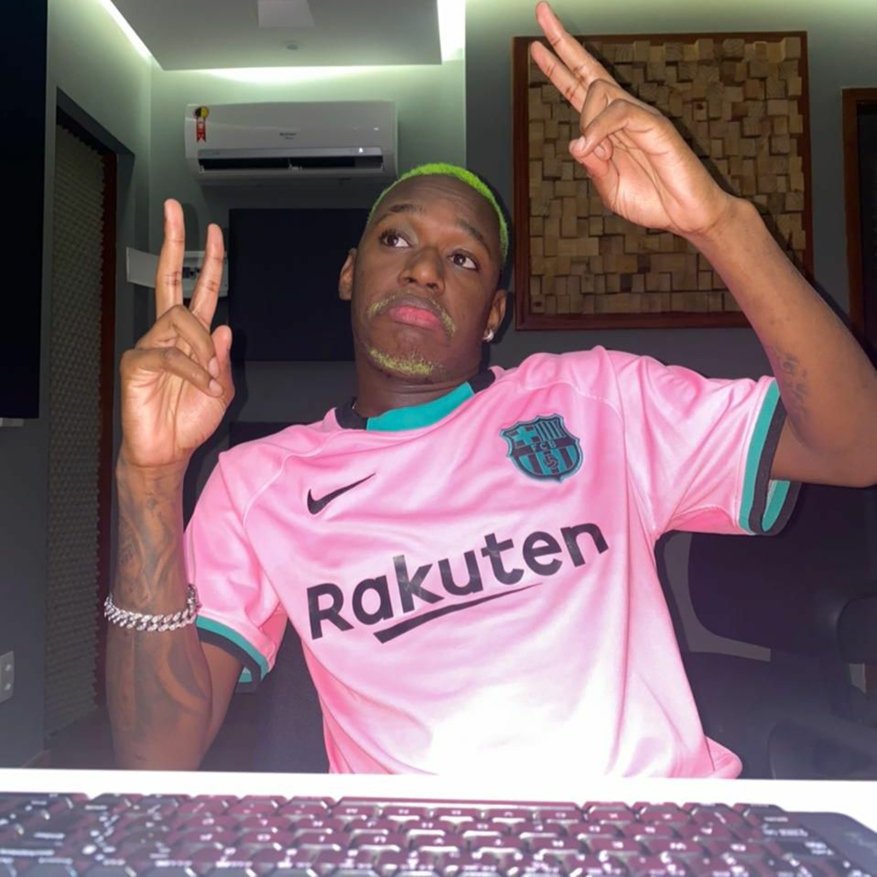 DJ ROGERINHO DO QUERÔ