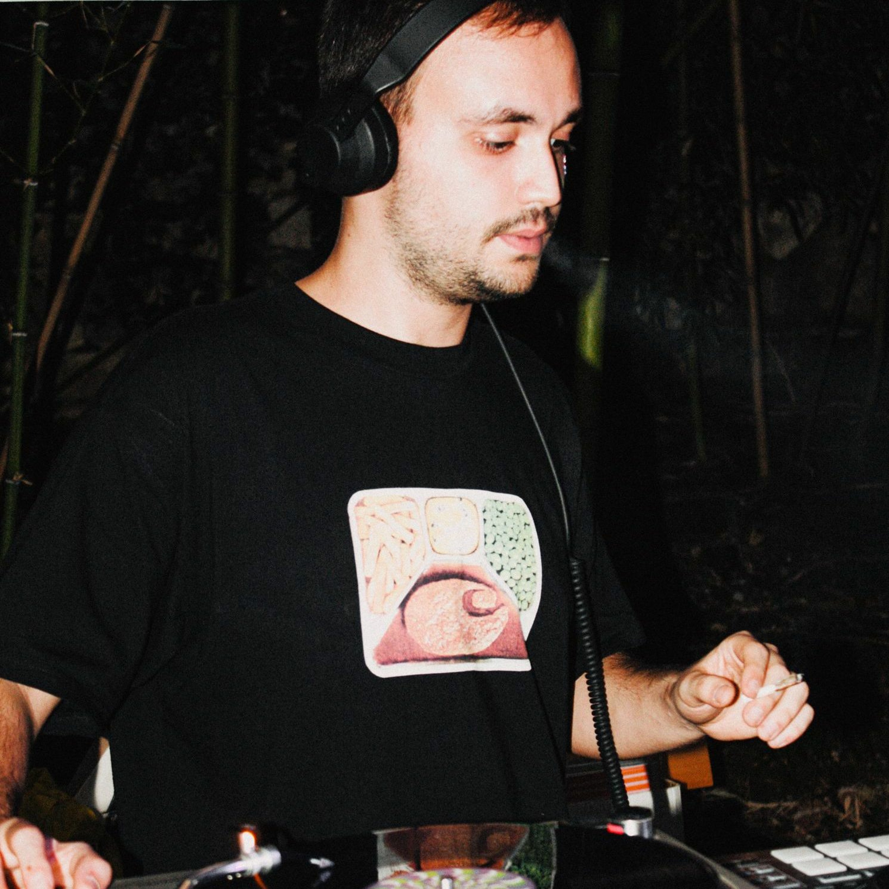 ROCKET Radio - Shows