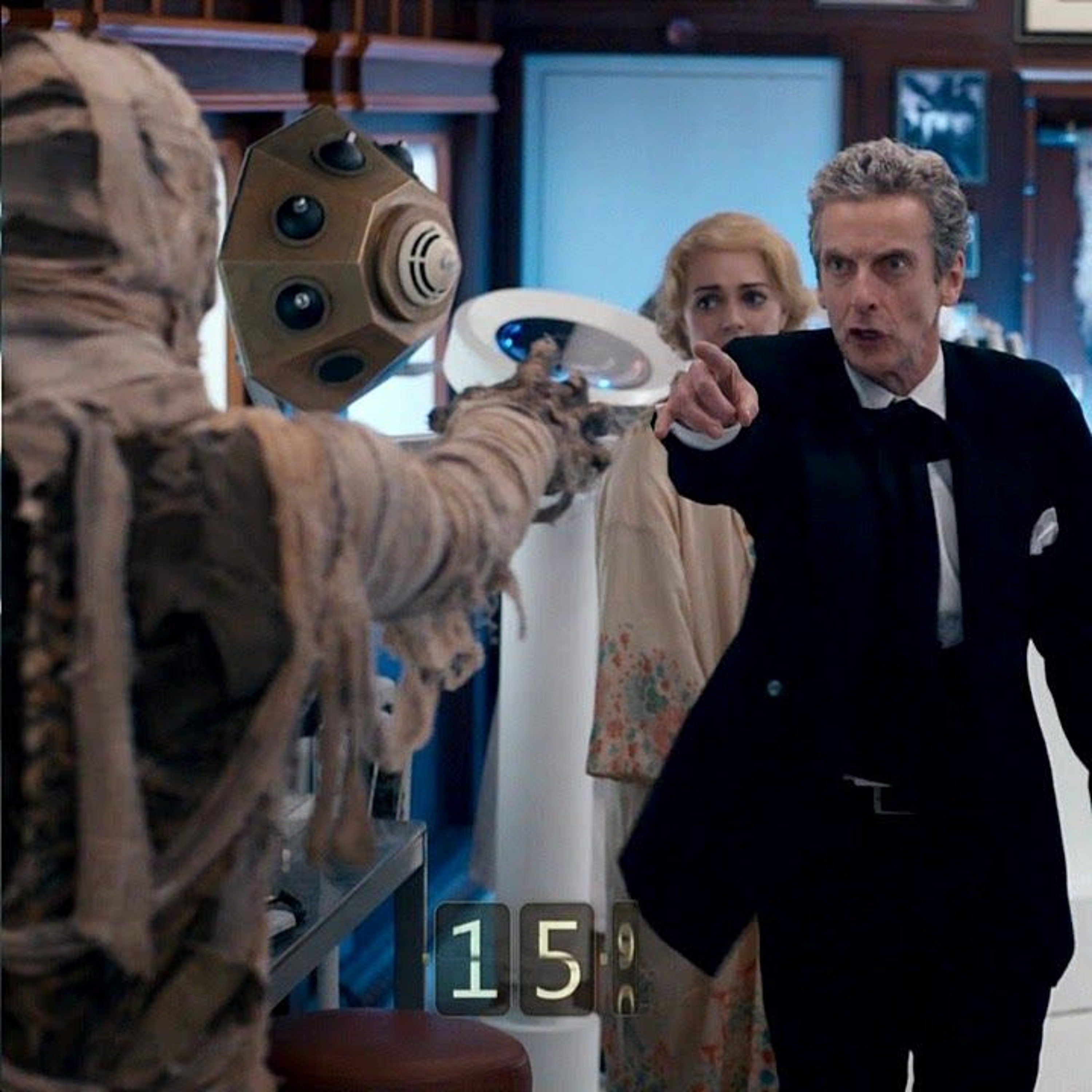 2 Guys A Girl And A Podcast Episode 244 - Doctor Who - Mummy On The Orient Express episode artwork