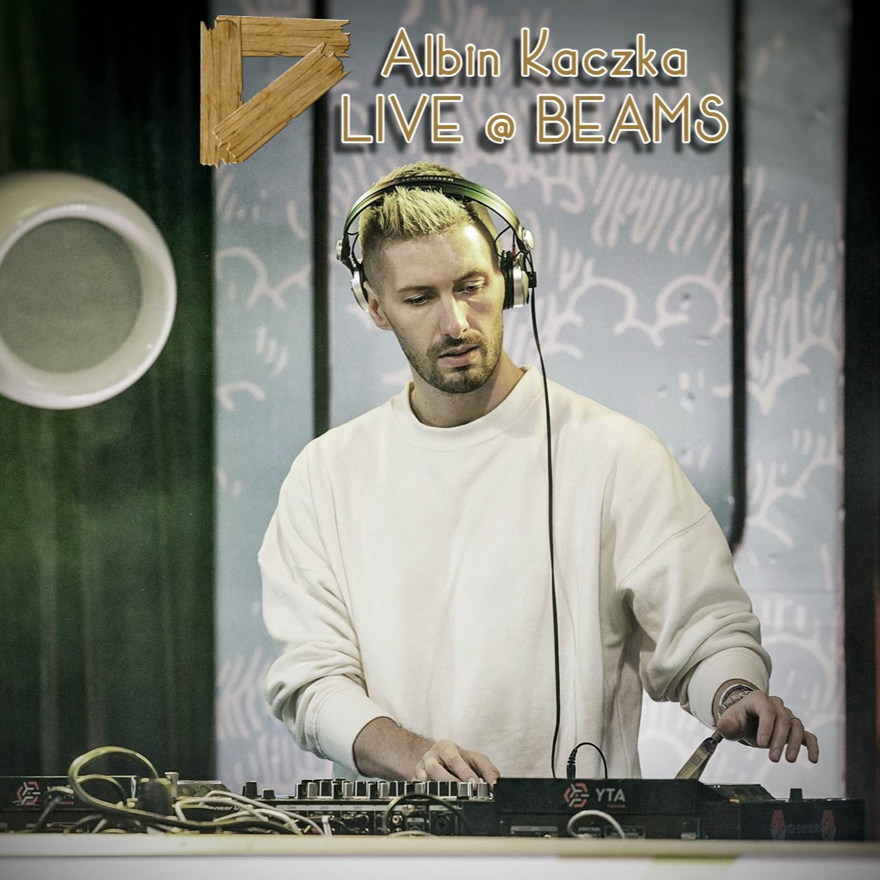 Deep Moments Radio Show
