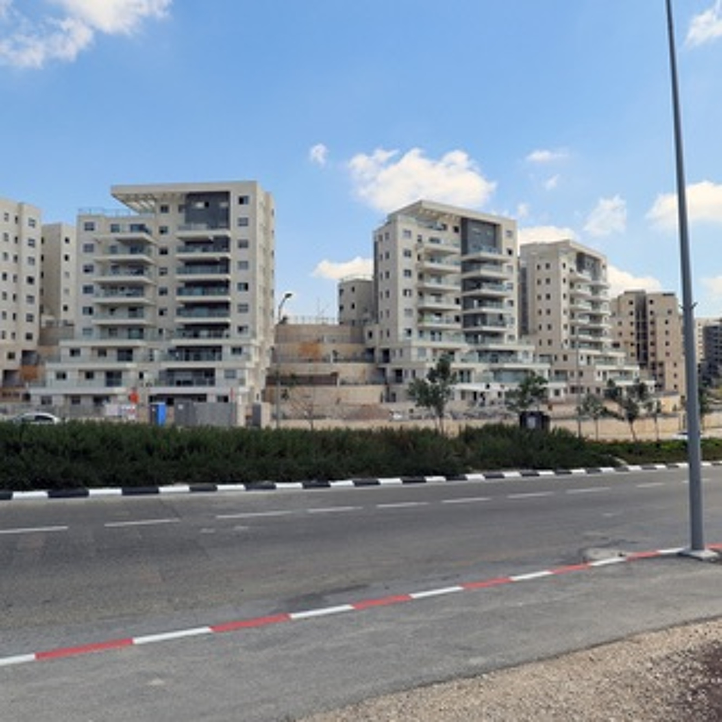 410 - החממה העירונית חריש episode artwork