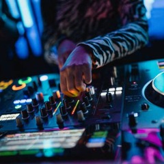 TOMA TOMA  HOT TIKTOK VINAPHONK