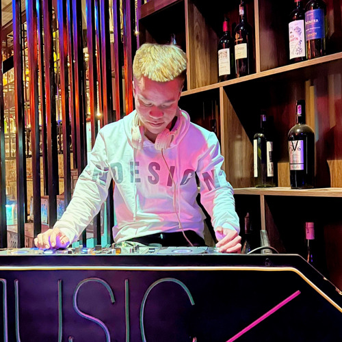 nonstop-2023- Em Đồng Ý,Hoa Lạc Lối,Lửng Lơ- DJ  Dũng Mk Remix.mp3
