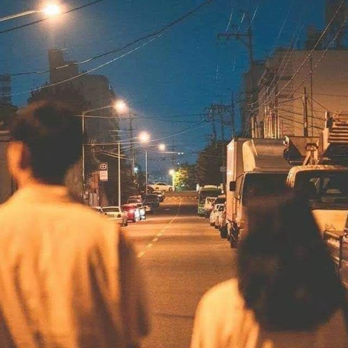 có ai ở đây không?