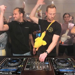 Ponyhof - Benjamin Di Bora | Radio Rudina