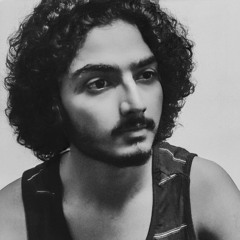 Agai chal ke hawain tere deewane tak new version on studio.mp3