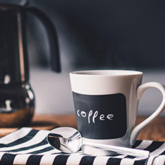Sunlit_Café