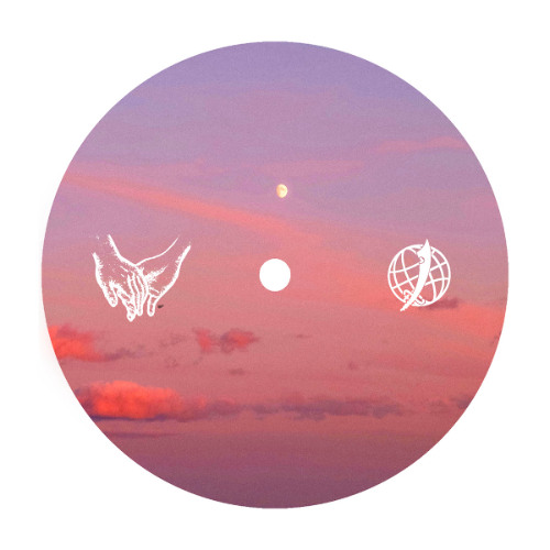 PREMIERE: Ruffien - She Spoke Softly