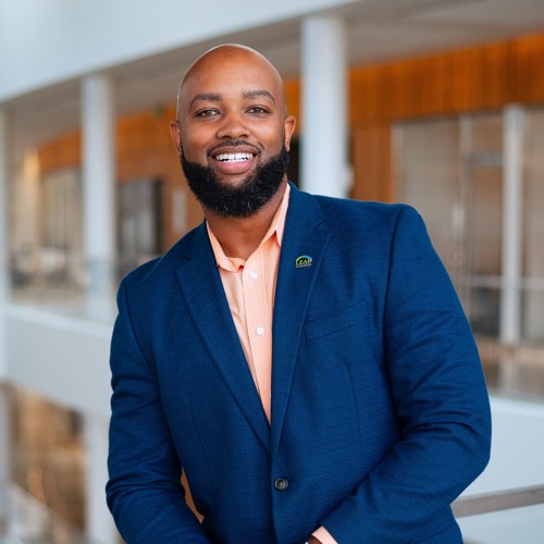 A Lansing Leading Light, Tony Willis Speaks With Metro Melik