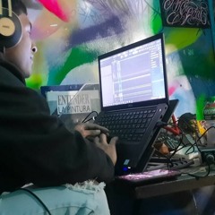 95 Mercedes Tintia - Anuel AAFt.Youngdom4r (IntroYomo)