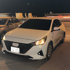 الحب عمره ما في عشم ولا فيه خواطر