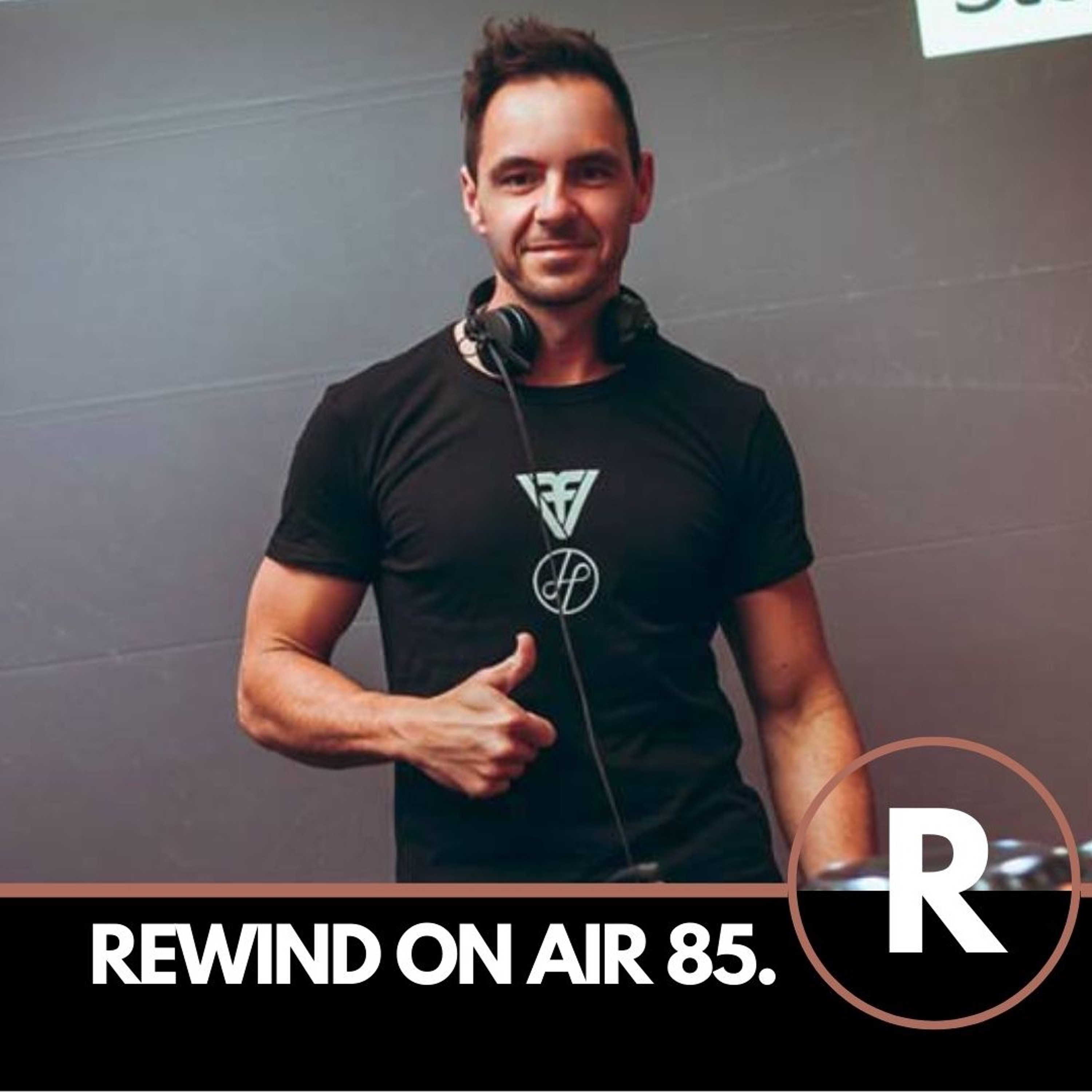 ROBERT SIMON - REWIND ON AIR RADIOSHOW