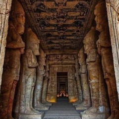 ترانيم إيزيس و متون الأهرام _ المقطوعة الهيروغليفية لأميرة سليم