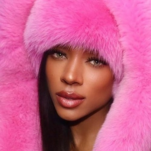 LIPGLOSS