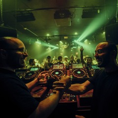 Jares Vs Simon Sizer @ Salon Daome [August 25th 2023]