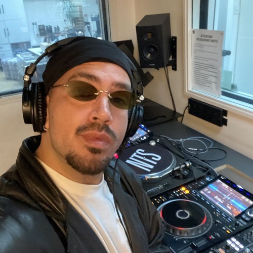 Radiored w/ Zut Zut 131125