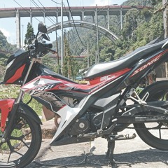 LAGU MINANG TERBARU - OPIK FEAT SHANY - BIDADARI SARUGO (Official Music Video).m4a