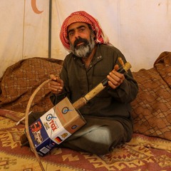 تقرير إذاعي || أبو جابر خمسيني سوري يعزف ألمه وحزنه على ربابته