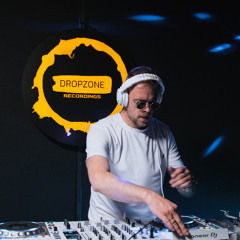 NETROM @DropzoneRecordings – Neurofunk Special