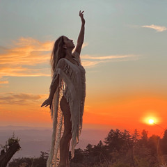 Shine Slow Leah Free & Levi Becker