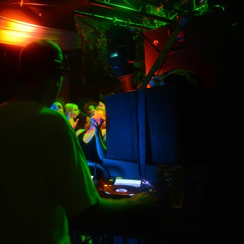 Iller Instinct - Live set from Rave Renaissance