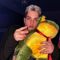 MTG - DEI PERDIDO NA MINHA MÃE (DJ AZIN)