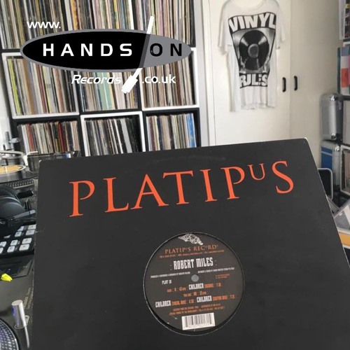 Matt Handy Live @ Hands On Records  'A Tribute to Robert Miles'