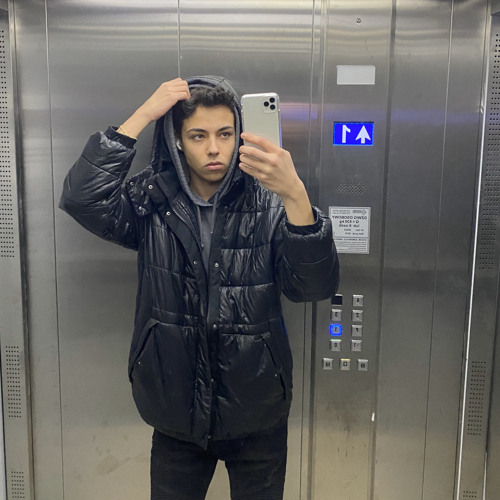 pisze tekst (dla Ciebie)