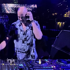 Dirty Tech House