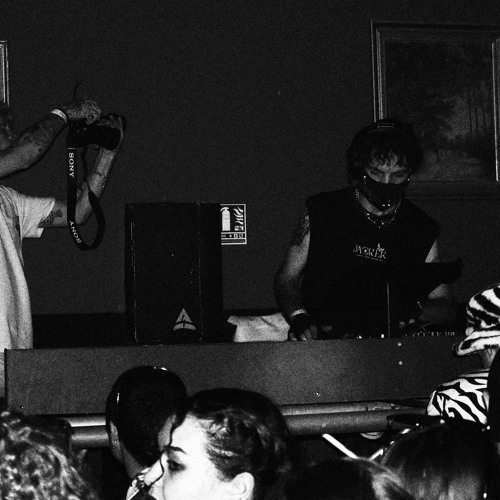 Dancing on a bUrniNg Fl0or - [ Opening Set ] Live At Le Petit Salon