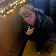 WUWON - Gadžo featuring MOJKO aka DRON ROOTMAN