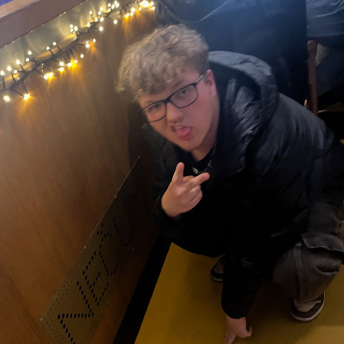 WUWON - Gadžo featuring MOJKO aka DRON ROOTMAN