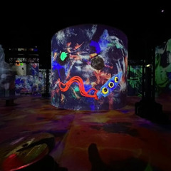 Art en immersion Cosmos - Atelier des Lumières