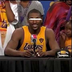 2FLY¡ (Ron Artest Freestyle)