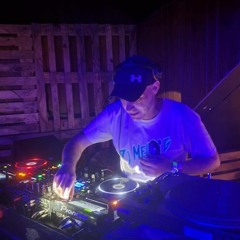 MELLO - G - LICK IT BABY FULL TRACK