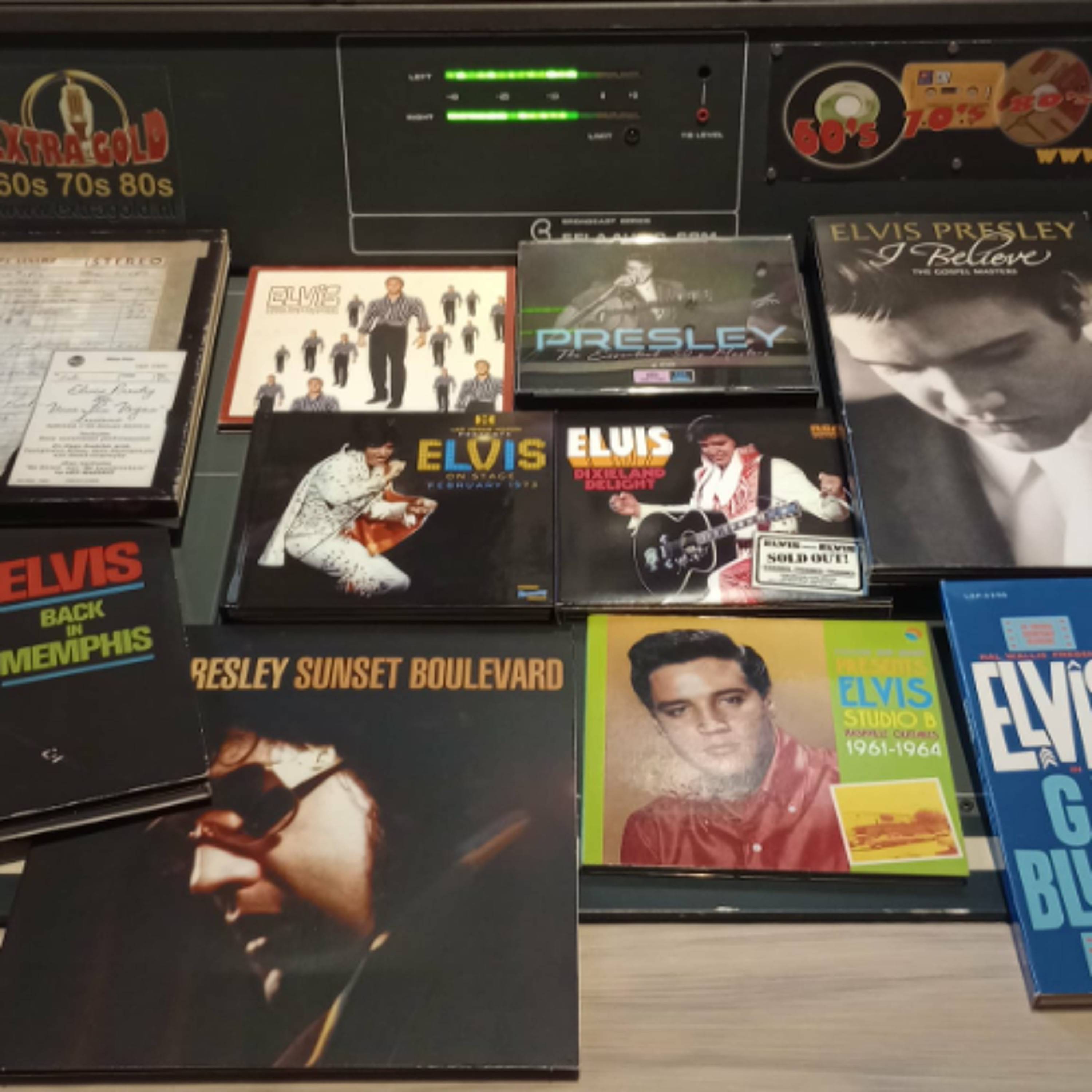 Extra Elvis afl  107 Radio magazine 22-11-2025 episode artwork