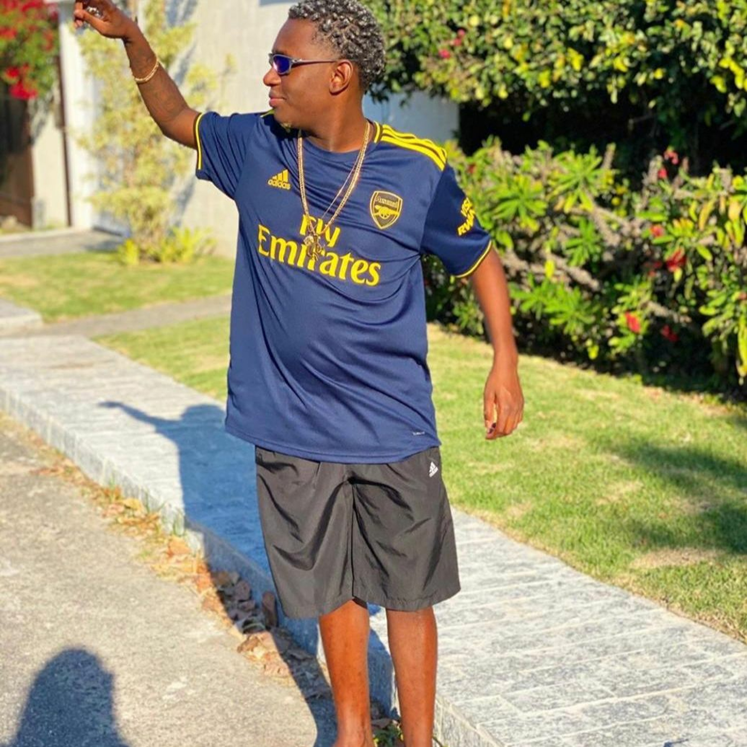 DJ ROGERINHO DO QUERÔ