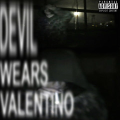 devil wears valentino