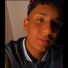 عن عيون الناس ودي امنعك😩